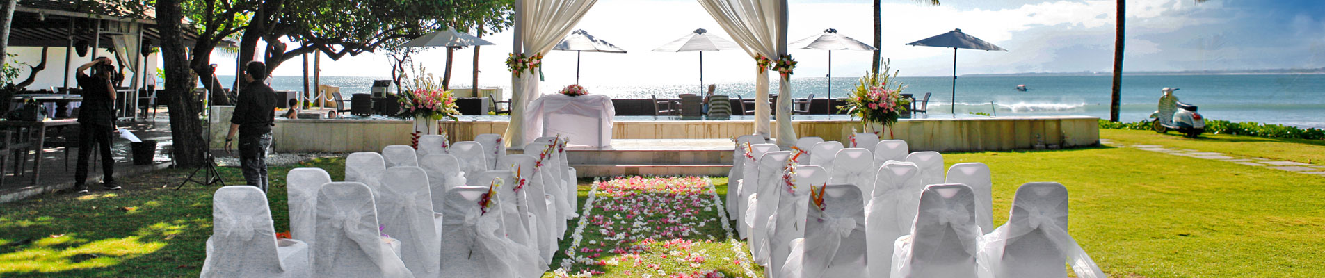 Bali-Garden-Kuta wedding-tackages