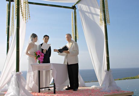如何在巴厘岛合法结婚