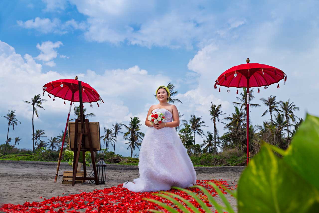 Temple-Rock-Beach-Weddings-in-Bali
