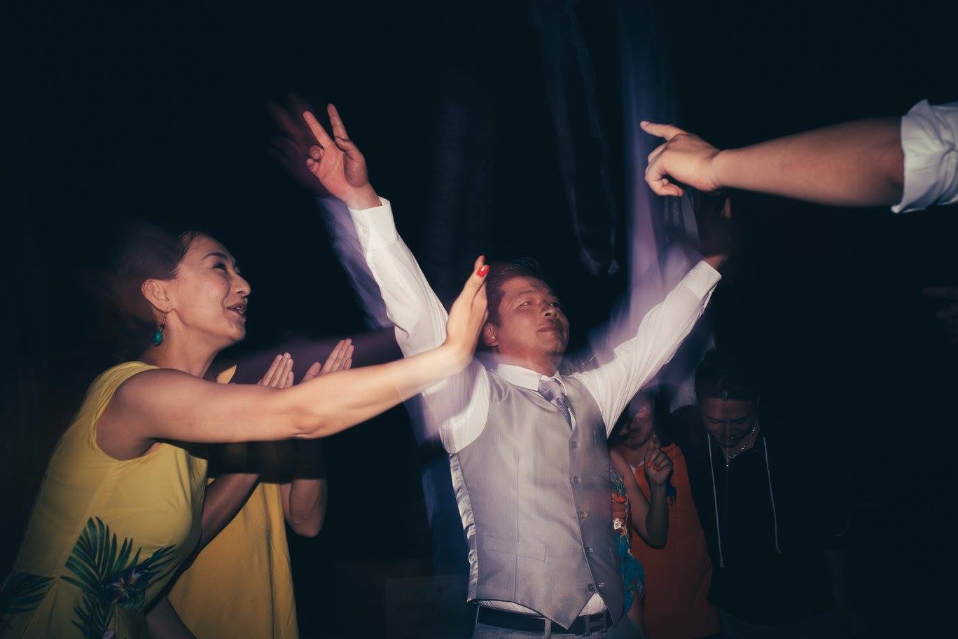 雷竞技raybet入口进入巴厘岛婚礼摄影师米歇尔·帕斯特尔雷竞技电竞好用