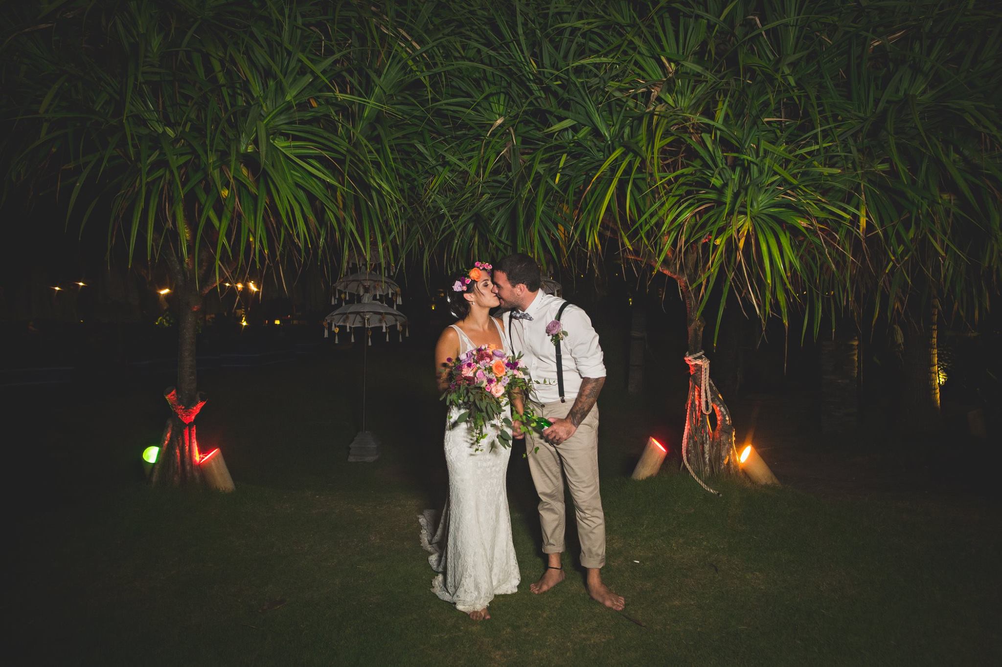 雷竞技raybet入口进入巴厘岛婚礼摄影师Valentino Ruya