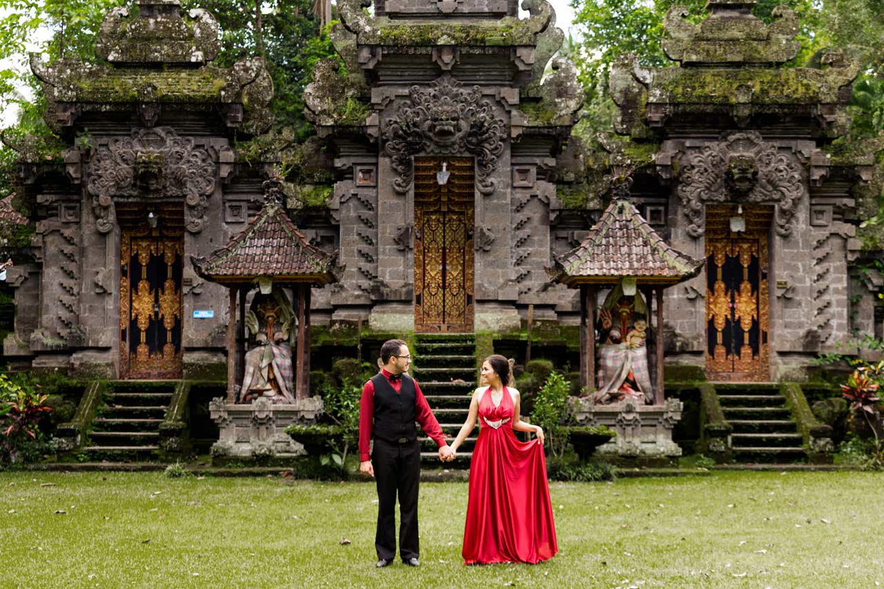 Best-Bali-Pre-Wedding-Photo-Locations-temples-2